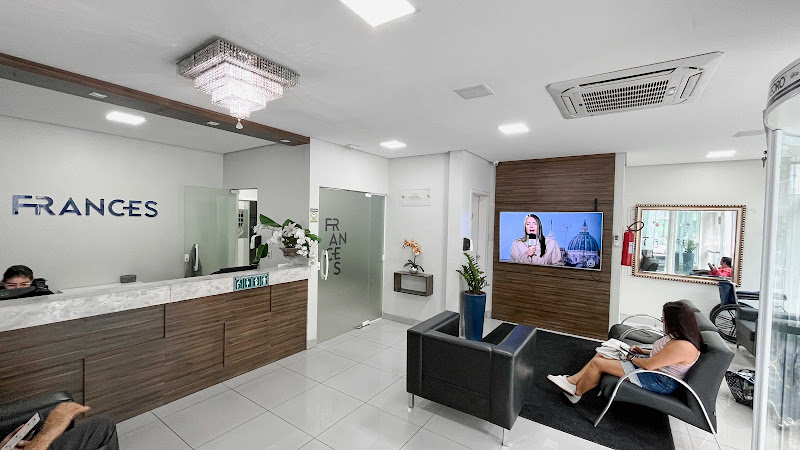 Foto 3 de Francês Reabilitação Oral