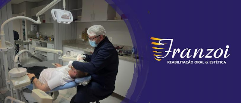 Foto 2 de Franzoi Reabilitação Oral e Estética