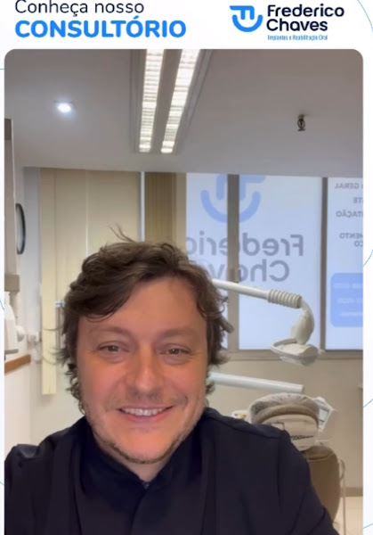 Foto 2 de Frederico Chaves Implantes e Reabilitação Oral