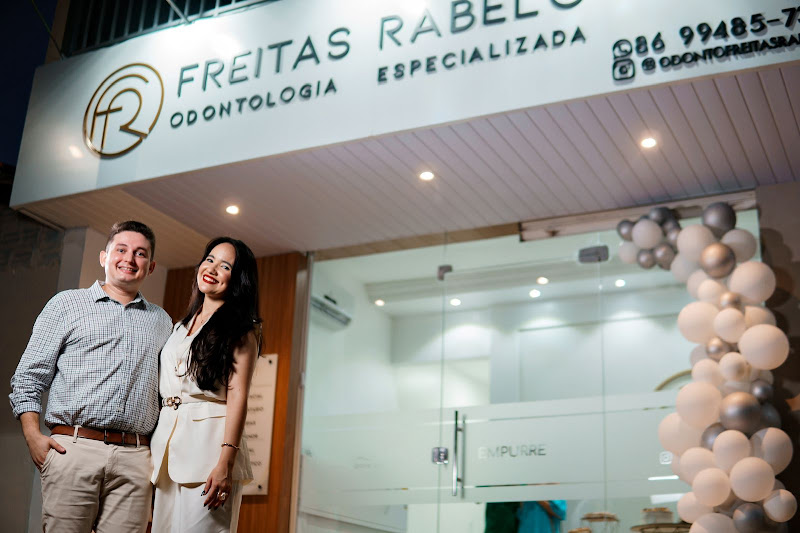 Foto 2 de FREITAS RABELO ODONTOLOGIA ESPECIALIZADA
