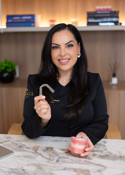 Foto 2 de Gabriela Amaral Ortodontista
