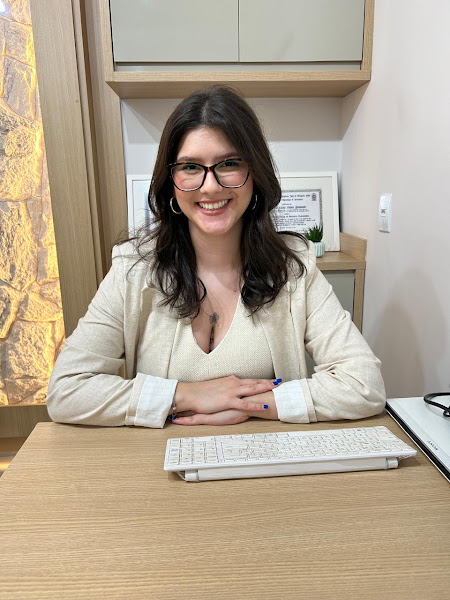 Foto 2 de Gabriela Parreira | Cirurgiã-dentista (endodontia) | Araraquara-SP