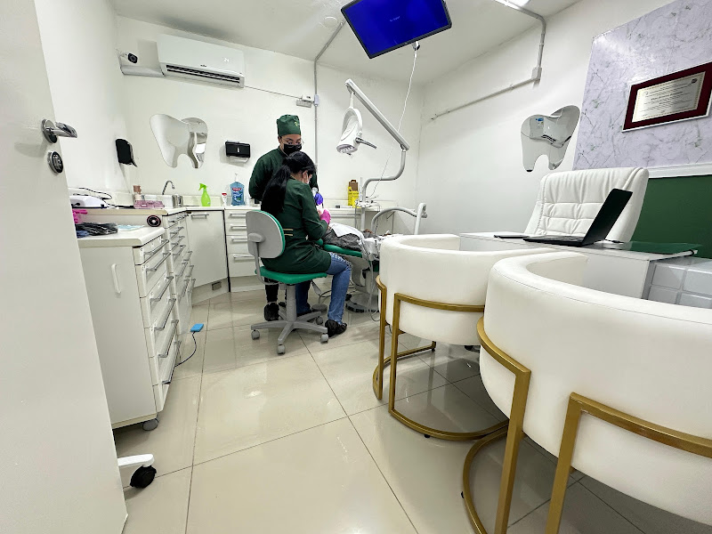 Foto 3 de Gaúcha Odonto - Clínica odontológica - Implantes e Próteses