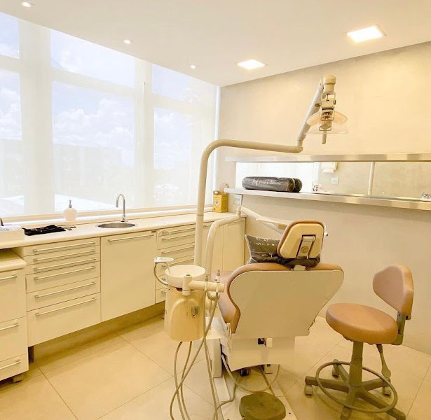 Foto 2 de Gilles Adorno | Ortodontia