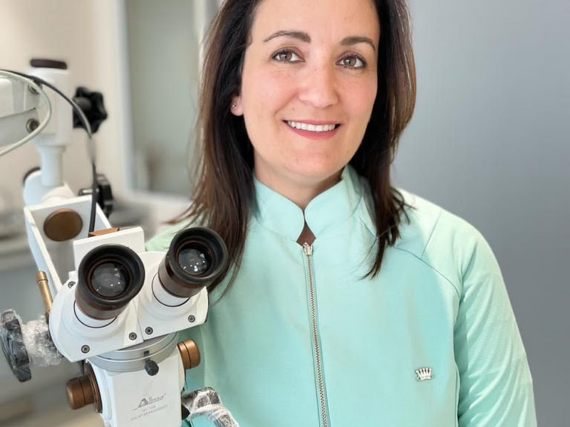Foto 2 de Gisele Fernandes Goncalves Togni, Dentista