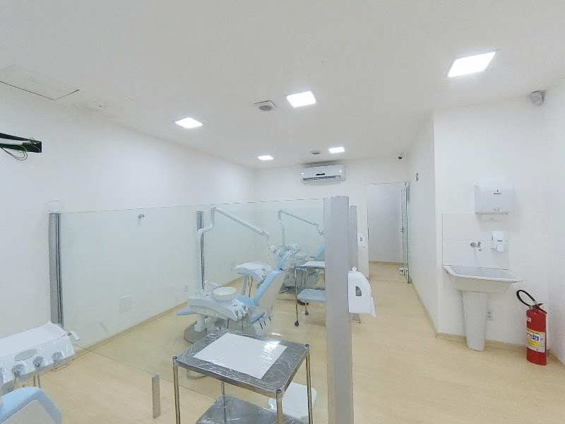 Foto 3 de GRUPO ONE - NÚCLEO DE ESPECIALIZAÇÕES, CLÍNICA INTEGRADA E IMAGIOLOGIA