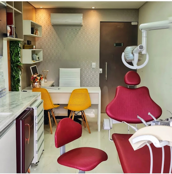 Foto 3 de Guedes e Salas Dentista e labotatorio dental.