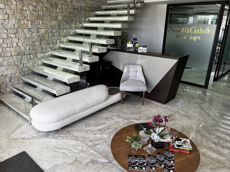 Foto 3 de Guiotti Galvão Odontologia - Dentista em Águas Claras