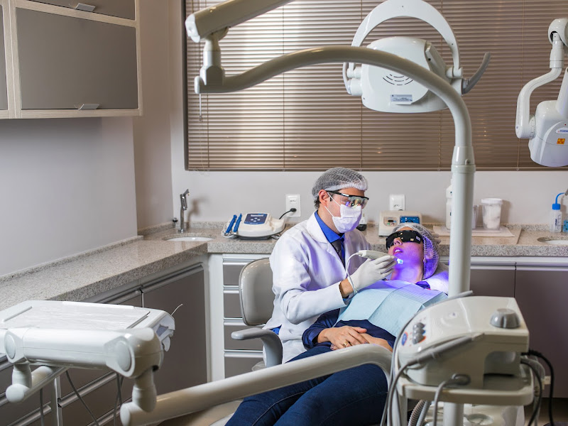 Foto de Harmonie Odontologia Especializada - Implantes Dentários - Clareamento Dentário - Bucomaxilofacial - Ortognática