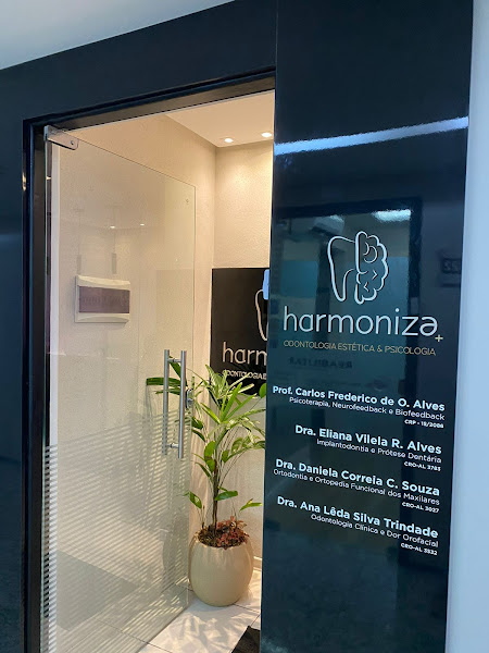 Foto 2 de Harmoniza + Odontologia Estética e Psicologia