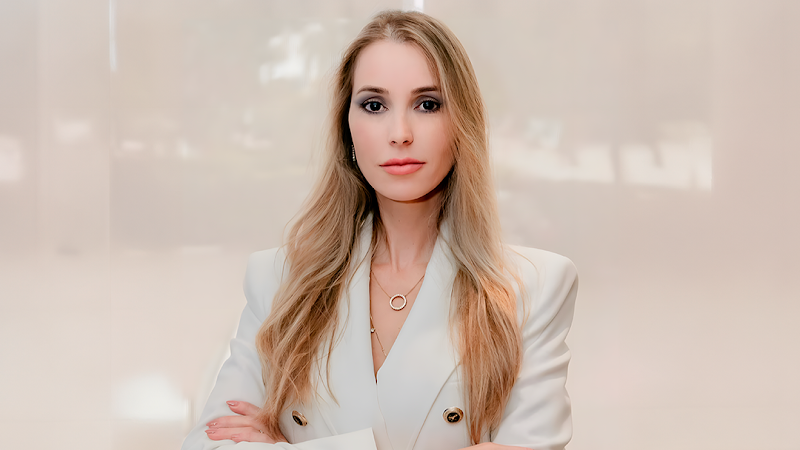 Foto 2 de Harmonização, Botóx e Lipo de Papada | Dra. Fabiana Mendonça