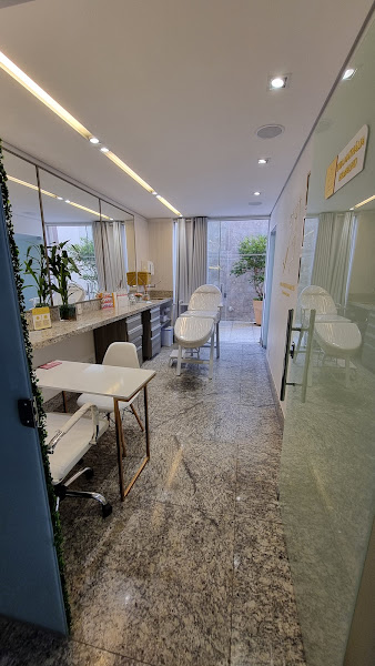 Foto 3 de Harmonização Facial - Dra. Nathália Ramalho Biomédica Esteta