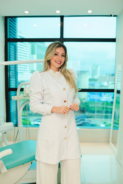 Foto 2 de HARMONIZAÇÃO Facial- Dra Priscilla nunes