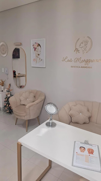 Foto 3 de Harmonização Facial Laís Marggrander