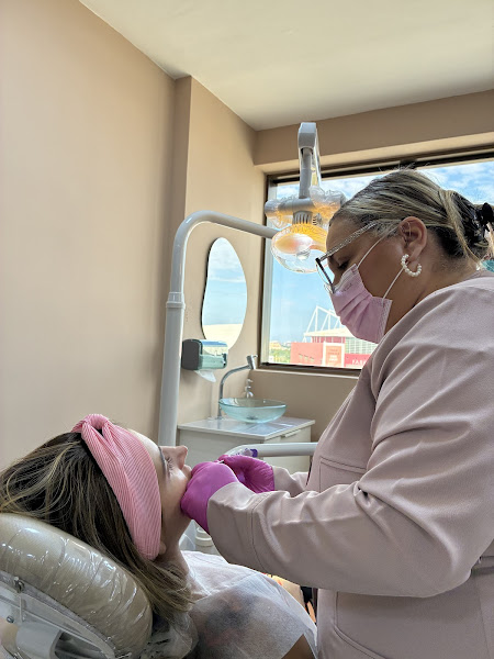 Foto de Harmonização Orofacial e Ortodontia-Dra.Ana Sbrocca