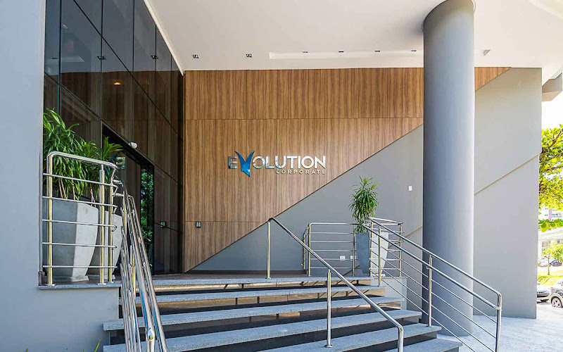 Foto 3 de Harmonização Orofacial e Saúde Integrativa- Dra. Suelen Rockenbach