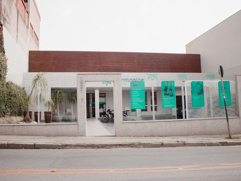 Foto de Harmonize Odontologia Saúde Estética - Dra Gisele Moreira