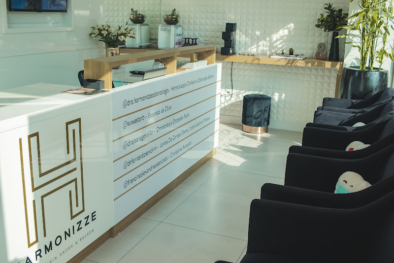 Foto 2 de Harmonizze Odontologia Saúde e Beleza