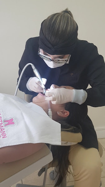 Foto 4 de Hartmann Odontologia e Estética