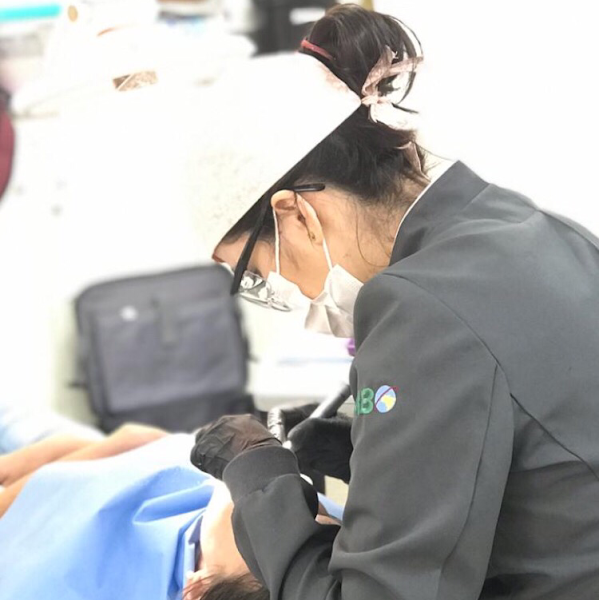 Foto 3 de Heidi Pires I Odontologia