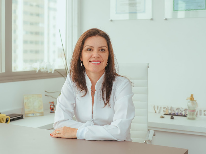 Foto 7 de Heidi Pires I Odontologia