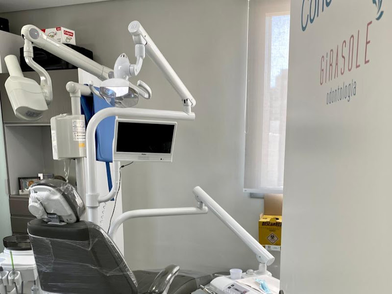 Foto 8 de Heidi Pires I Odontologia