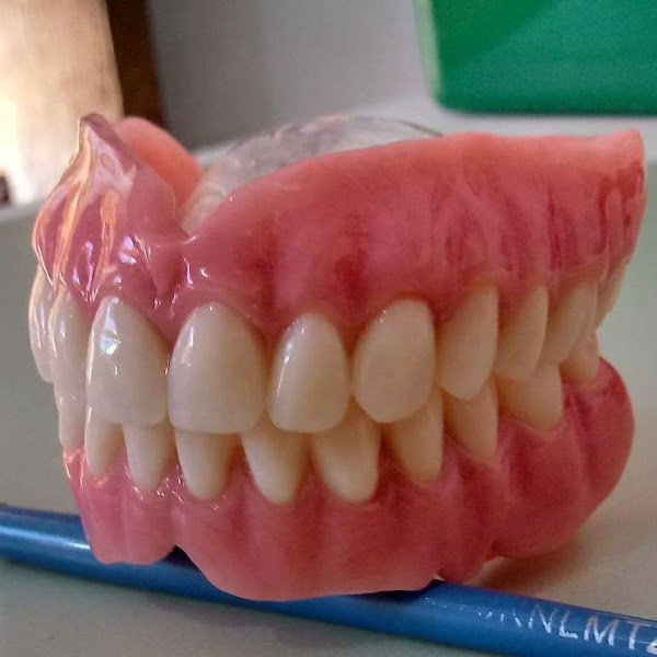 Foto 3 de Heloísa Santos - Odontologia