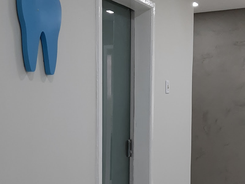 Foto 9 de Horizonte Clínica Odontológica | Implante Dentário | Lente de Contato Dental | Floresta | Belo Horizonte - MG