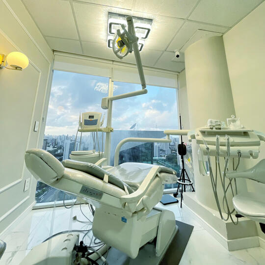 Foto 2 de IAHOF - Instituto Almeida de Harmonização Orofacial