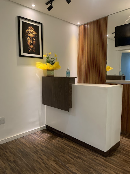 Foto 2 de ICONIC - Odontologia DENTISTA 24h