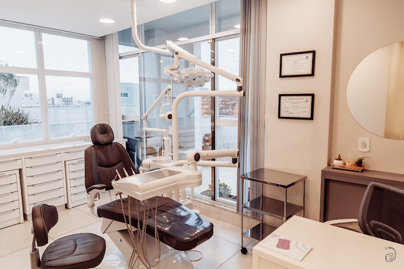 Foto 2 de ID Clínica Odontológica nos Ingleses | Implante Dentário | Tratamento de Canal | Alinhador Invisível