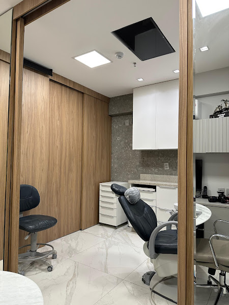 Foto 2 de Igor Marra Odontologia e Face