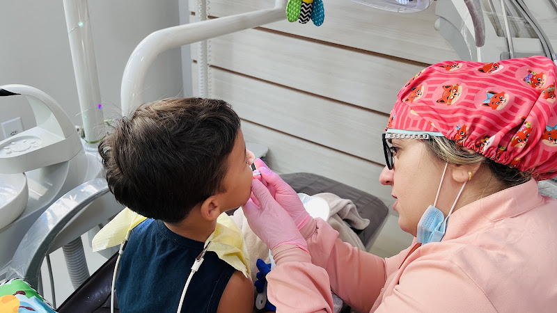 Foto 2 de Ilaiane Andrade odontopediatria