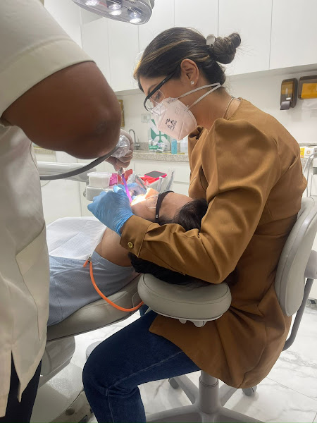 Foto 3 de ILUMINI ODONTO