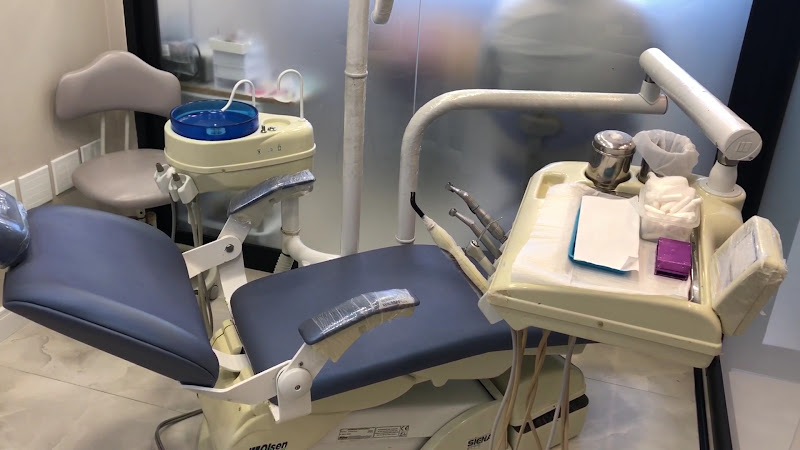 Foto 3 de IMEO - Instituto Multidisciplinar de Especialidades Odontológicas