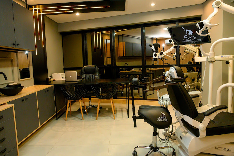Foto 3 de IMOP- Instituto de Microscopia Odontológica do Paraná