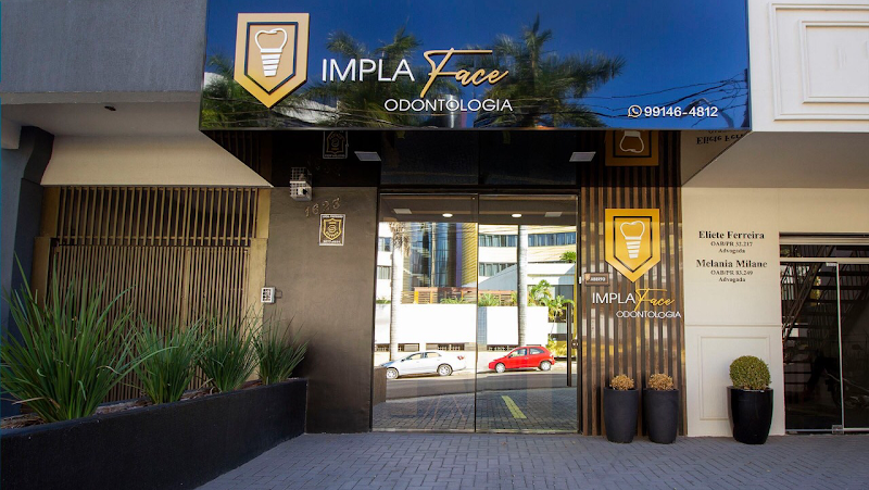 Foto 2 de Implaface Odontologia