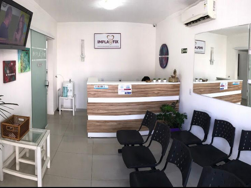 Foto 3 de Implafix Implantes