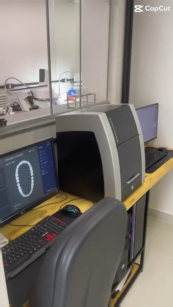 Foto 3 de Implafox Odontologia