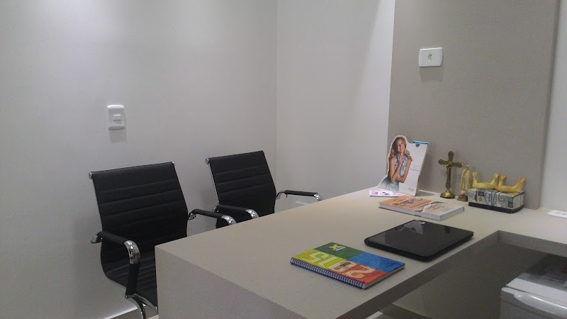 Foto 3 de IMPLAMIX ODONTOLOGIA Dr. Manoel Carlos Justini Dornellas