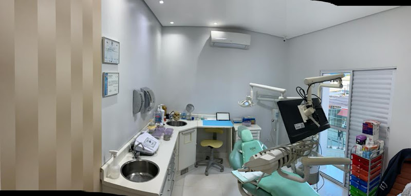Foto 3 de Implandent Clínica Odontológica – Dr. Osvaldo Souza Lima Filho | Implantes Dentários Casa Verde