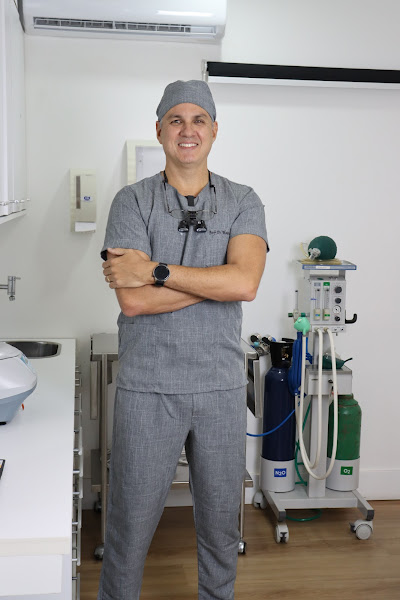 Foto 3 de Implant & Day Clinic