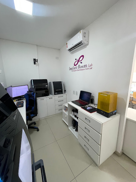Foto 2 de Implant Room LAB - Laboratório de Prótese - Salvador