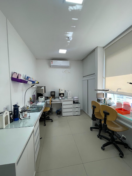 Foto 3 de Implant Room LAB - Laboratório de Prótese - Salvador
