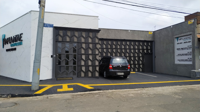 Foto 2 de Implantae Odontologia - Dentista