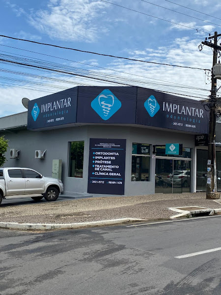 Foto 2 de IMPLANTAR ODONTOLOGIA