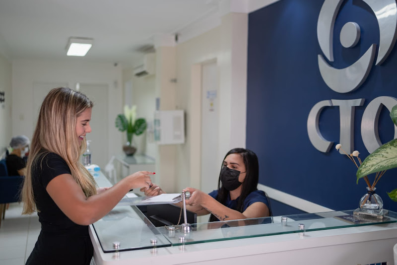 Foto 2 de Implante Dentário | Dentista | CTO Lauro de Freitas