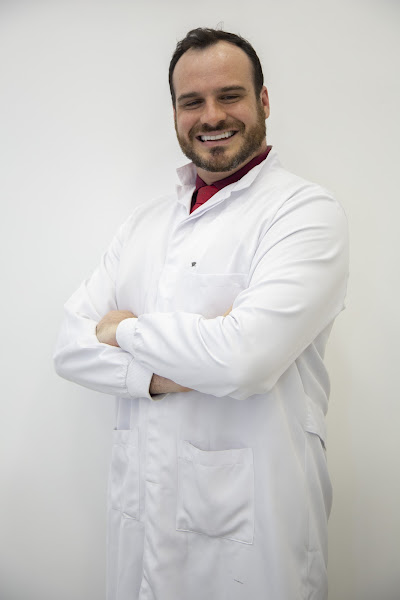 Foto 3 de IMPLANTE DENTÁRIO E PRÓTESE PROTOCOLO ZONA SUL PORTO ALEGRE