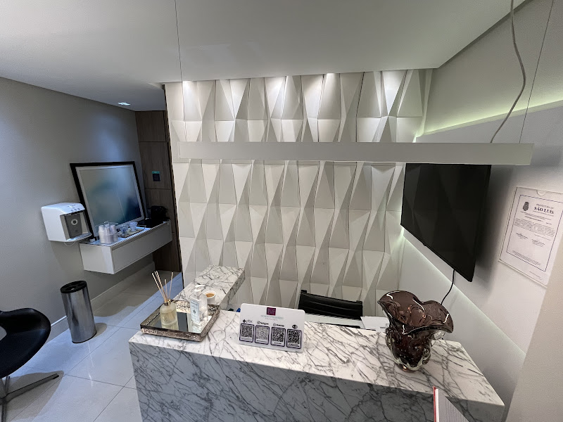 Foto 2 de Implante Dentário em São Luís - Moreira Figueirêdo | Odontologia