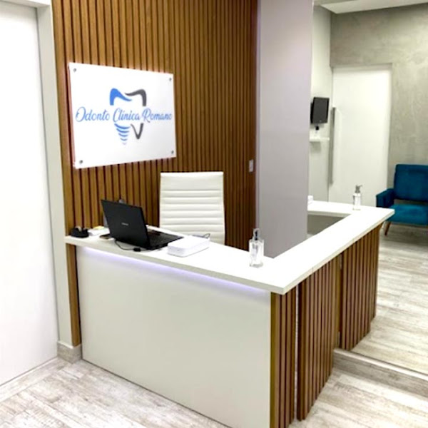 Foto 2 de Implante Dentário Odonto Clínica Romano